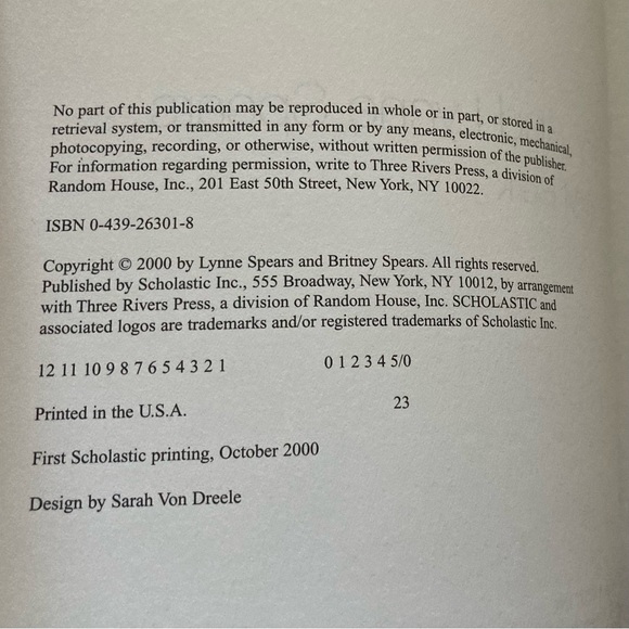 VGUC Book: Britney Spears “Heart to Heart” paperback. 1st Ed. Scholastic 2000 - Picture 3 of 9